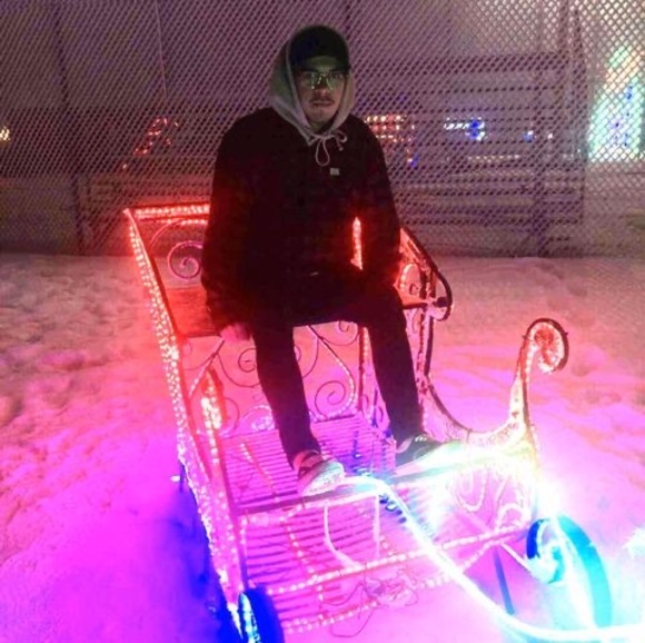 Meet your Posher, Brendan - Picture 1 of 1